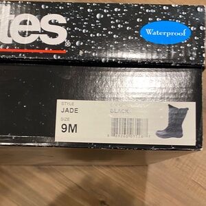 totes Black Waterproof Winter Boots